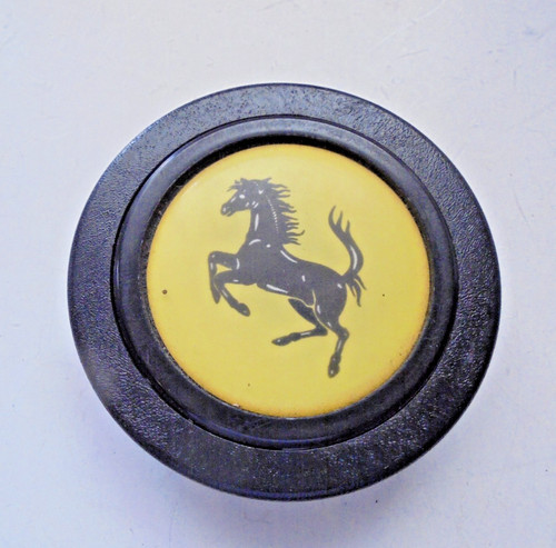 Hupenknopf ferrari schwarz - ferrari,